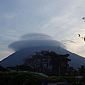 Le volcan Conception de l'île d'Ometepe dans les nuages