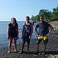 Balade entre amis au bord du lac Nicaragua sur l'île Ometepe