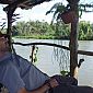 Jojo se la coule douce devant la belle vue sur le Rio San Juan !